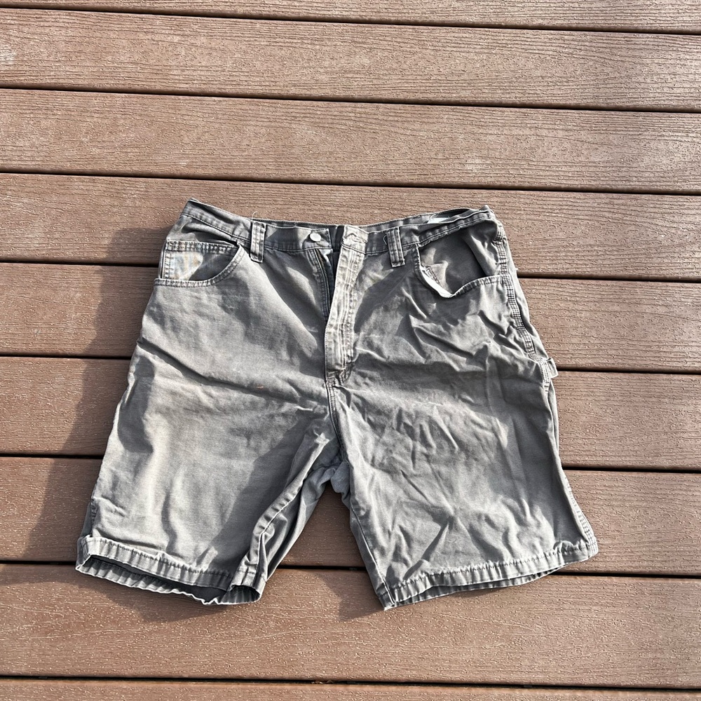 Wrangler Men's Gray Cargo Shorts